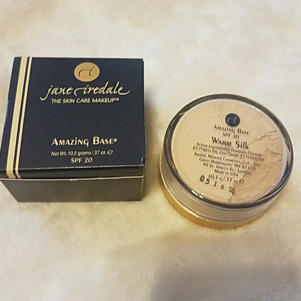 Jane Iredale loose powder